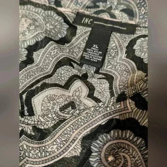 NWT Inc. Women's Top in Glow Gam Size XL - Picture 3 of 7